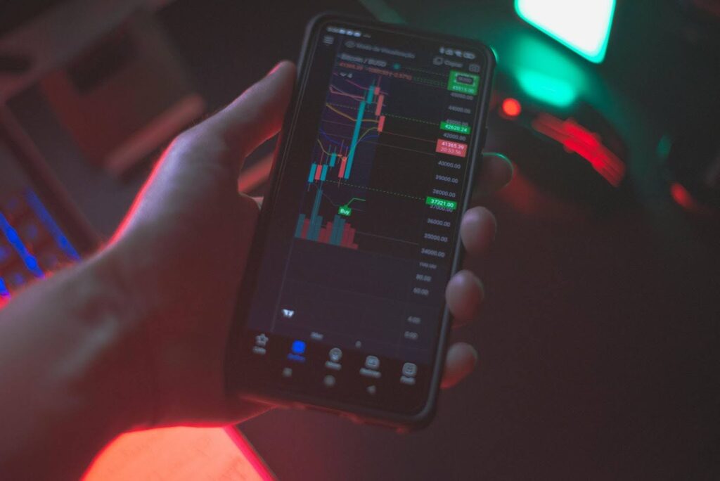Sui Crypto Price Recovers to $2.1 & Monero (XMR) Eyes $17,9 But AI-Loaded Unstaked May Beat Both in ROI 2 chart8654421