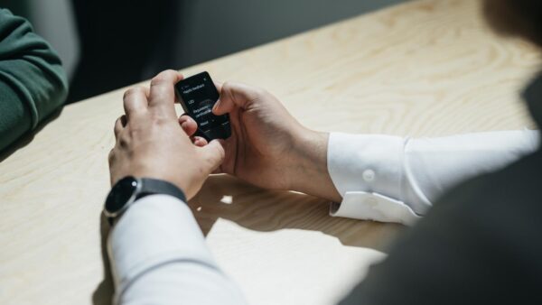 Trezor Launches Trezor Safe 7: First Hardware Wallet With Transparent Secure Element